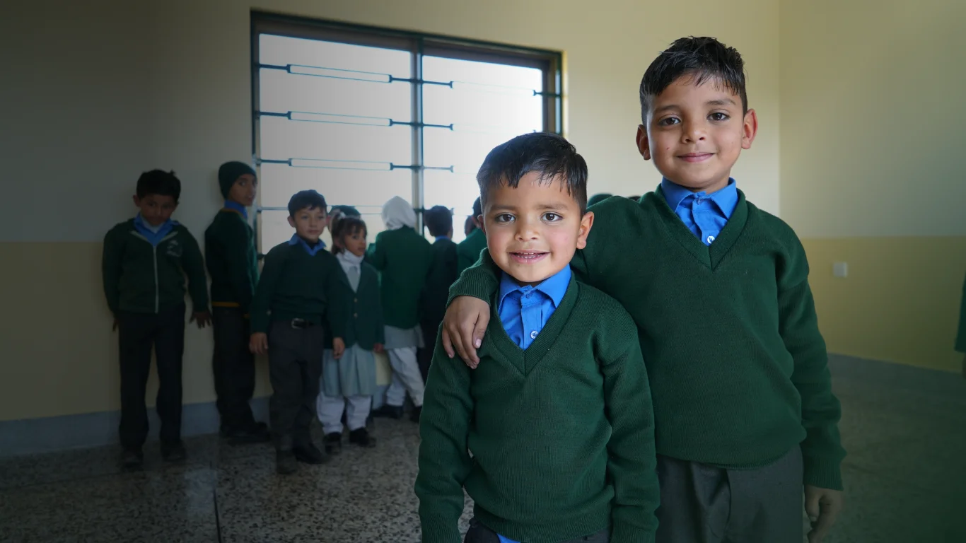Uplifts Orphans